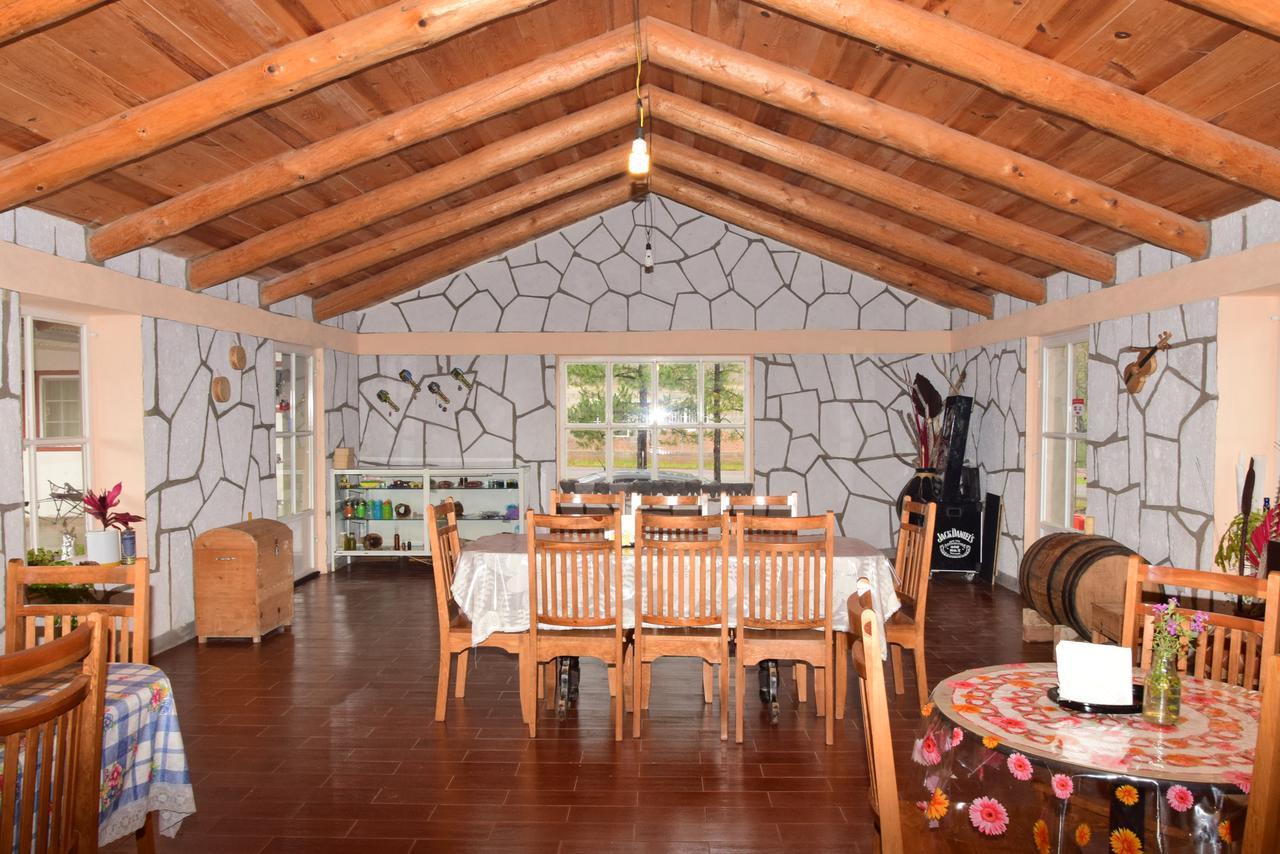 Areponapuchi Cabanas Los Portales Barrancas Del Cobre מראה חיצוני תמונה